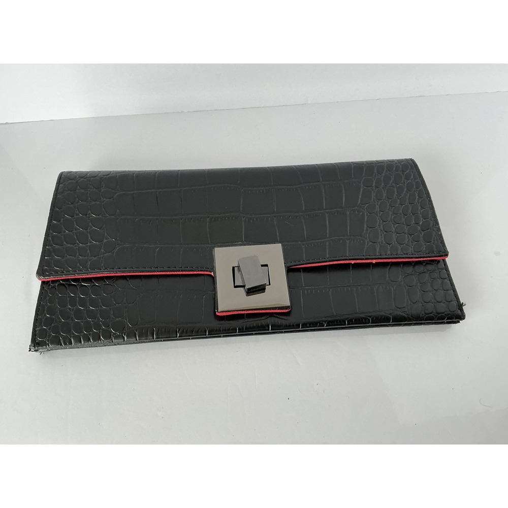 Black Croc Embossed‎ Clutch Purse Red Lining Turn Lock